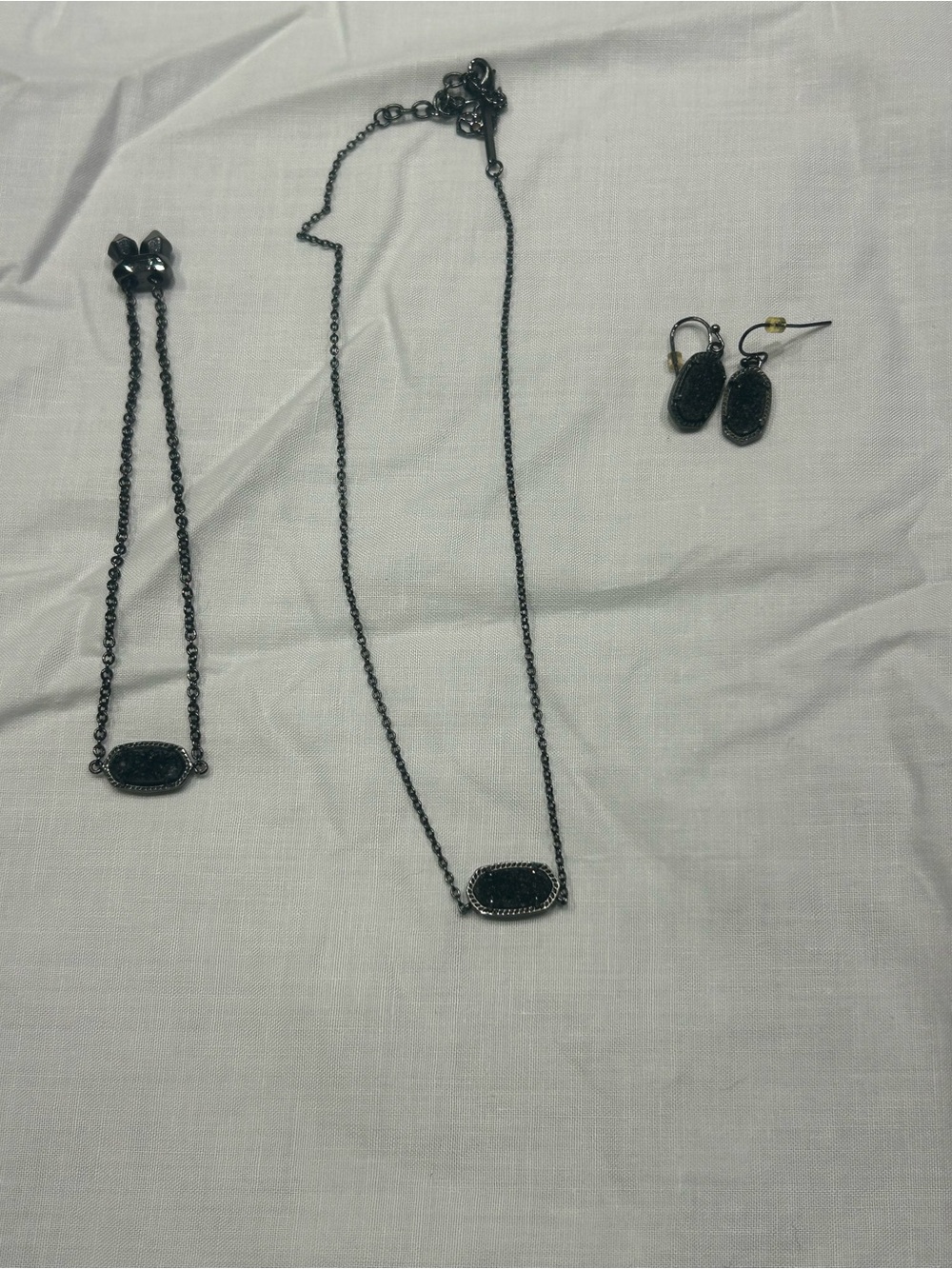 Kendra Scott black Oval Pendant Necklace, Bracelet & Earring Set